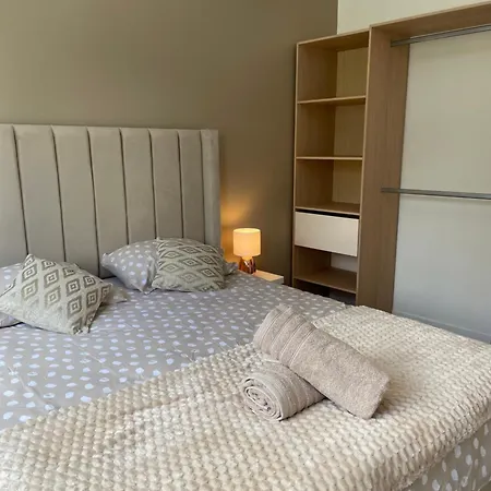 Apartment 4 Personnes 1 Ch Laval (Mayenne)